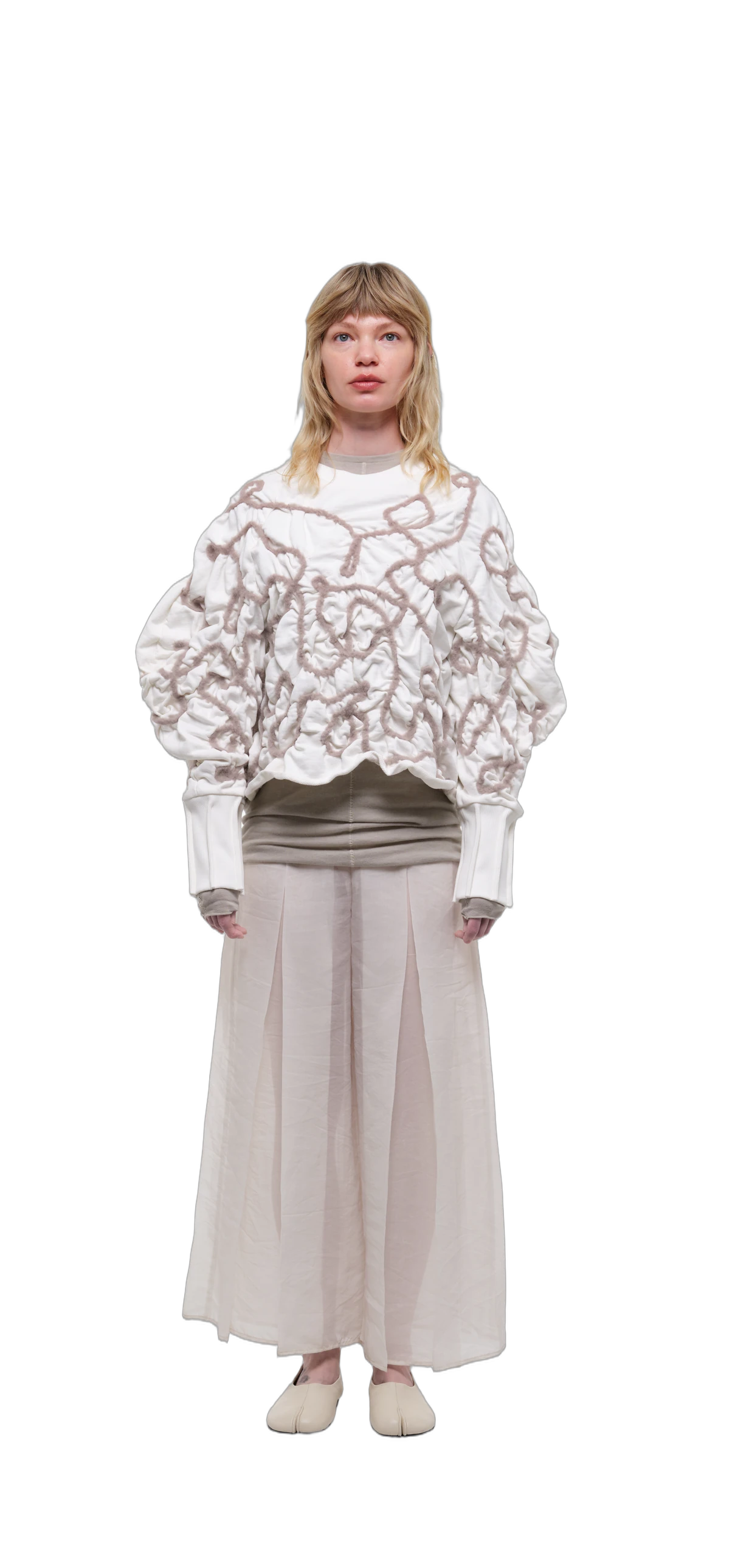 Sweatshirt — Off-White / Cream Thread